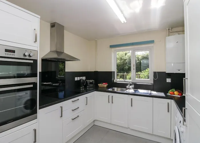 12 Eamont Park Feriehus *