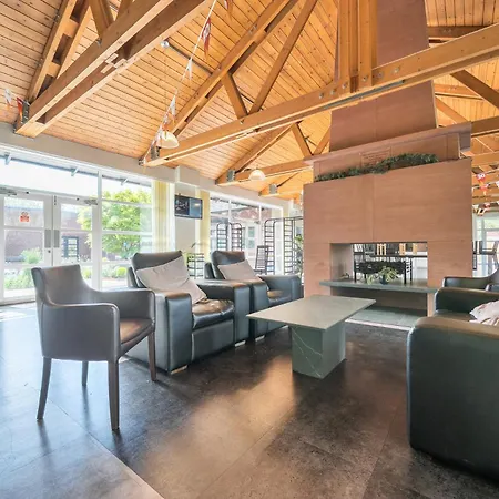 بيت للعطل Jubilee Two Bedroom House Pet Friendly بنريث