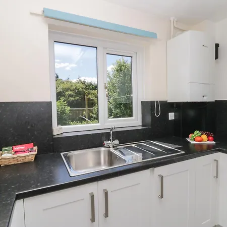 Holiday home 12 Eamont Park *